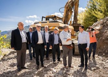 Σκρέκας: «Επανεκκινούν τα έργα για την ολοκλήρωση του Φράγματος της Μεσοχώρας»