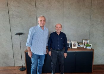 Επίσκεψη Χρ. Σιμορέλη στα «Ελληνικά Γαλακτοκομεία Α.Ε.».