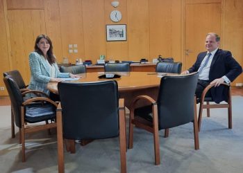 Για ζητήματα της Βασιλικής & της Παναγίας μετέβη η Παπακώστα στον Υπ. Υποδομών & Μεταφορών