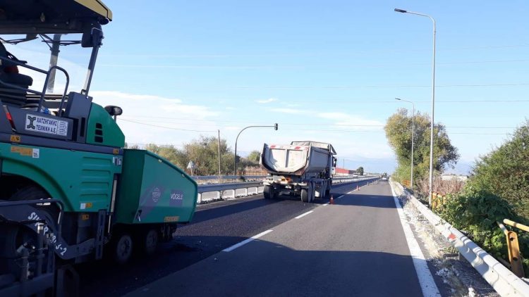 Νέα ασφαλτόστρωση στο δρόμο Καρδίτσα – Λάρισα