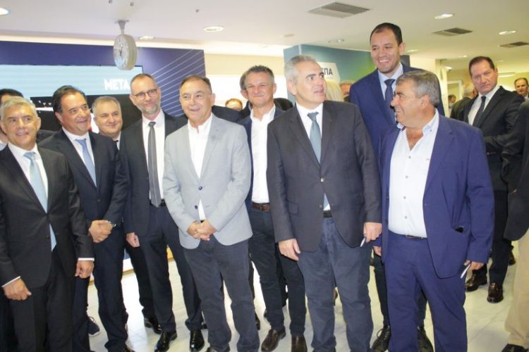 Ο Μαράβας βρίσκεται παντού… κάνει τα πάντα!