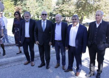 Για να μάθουν οι νέοι μας και να γνωρίζουν ότι είναι κλαδιά ενός δένδρου με βαθιές ρίζες….