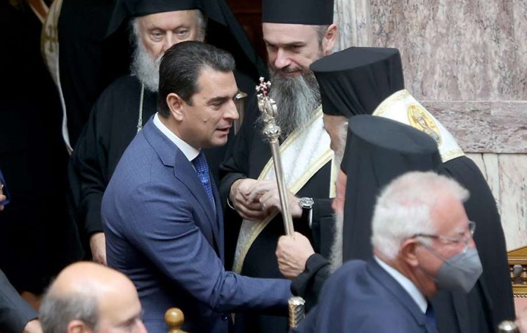 Ο Τρικαλινός Υπουργός στον αγιασμό για την έναρξη της νέας κοινοβουλευτικής περιόδου