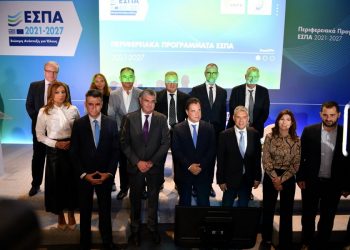 Αγοραστός: Αν θες να πετύχεις συμβουλέψου το λαό