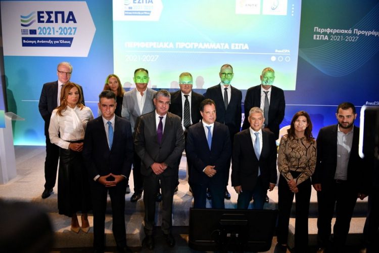 Αγοραστός: Αν θες να πετύχεις συμβουλέψου το λαό