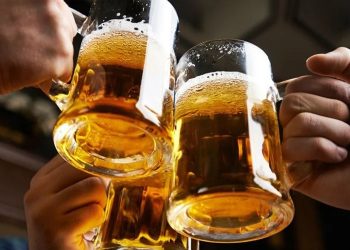 Και πίνω μπύρες πίνω μπύρες…