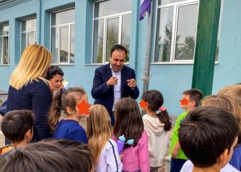 Πινελιές, χρώματα και λύσεις σε υποδομές σχολείων στο Μεγαλοχώρι