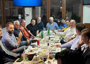 Το παζάρι των εκλογών δείχνει κερδισμένο τον Μεριβάκη