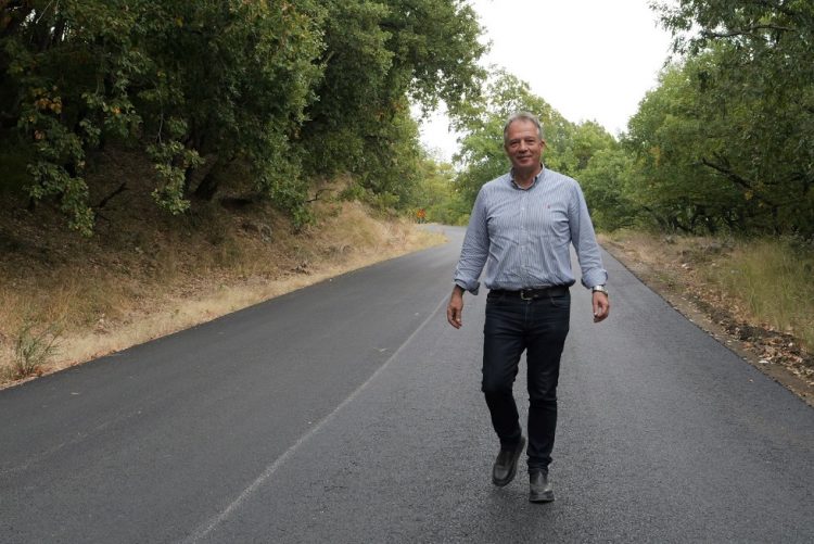 Η Περιφέρεια Θεσσαλίας συνεχίζει τα έργα για την ενίσχυση της ασφάλειας του οδικού δικτύου