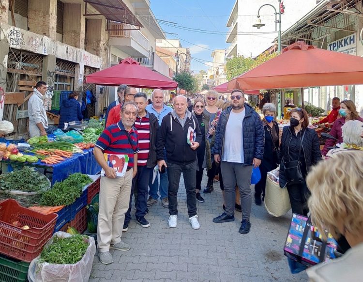 Επίσκεψη κλιμακίου του ΣΥΡΙΖΑ-ΠΣ Τρικάλων στη λαϊκή αγορά των Τρικάλων