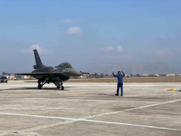 Γιορτάζουν τα «ελληνικά φτερά»
