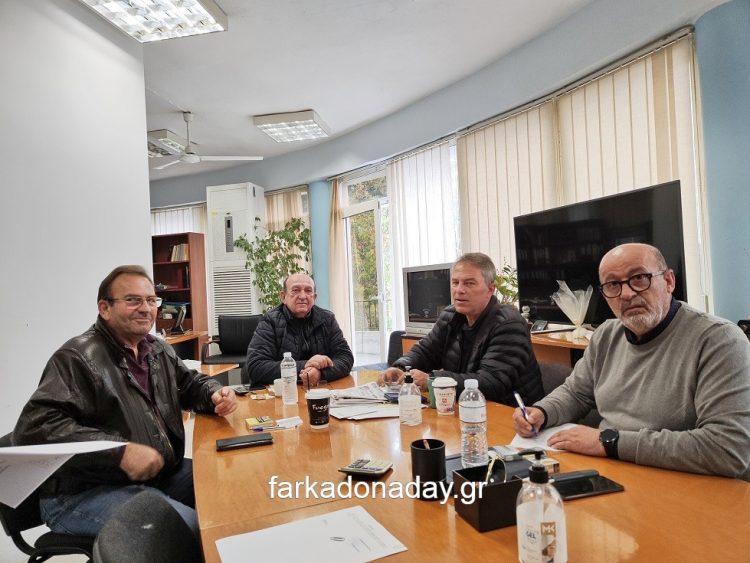 Και το… ψηστήρι στους Μιχαλάκη – Κούτσικο συνεχίζεται!
