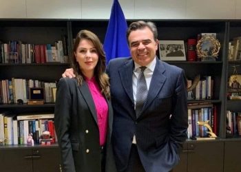 Με «αέρα» Βρυξελλών η Παπακώστα