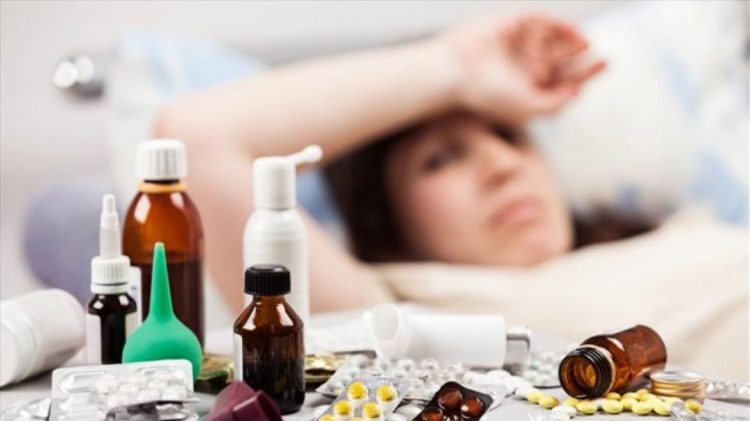 Γρίπη: Ποια είναι τα συμπτώματα – Για πόσες μέρες «κολλάει»