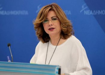 ΝΔ: Αναστέλλεται η κομματική ιδιότητα της Μαρίας Σπυράκη