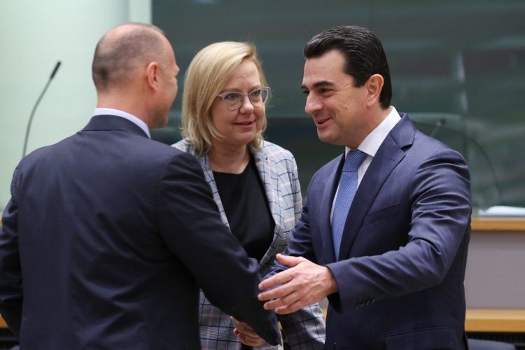 Κώστας Σκρέκας: «Δικαιώθηκε η πρόταση για πλαφόν του Κυριάκου Μητσοτάκη»