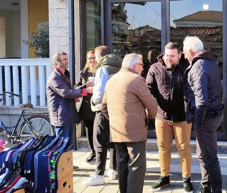 Επίσκεψη Χάιδου στη λαϊκή αγορά Οιχαλίας