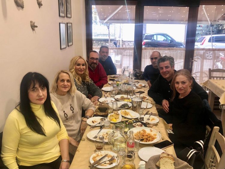 Δύναμη που ενώνει η Χαρά
