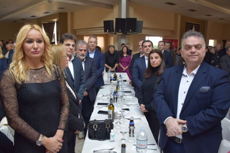 Με μεγάλη επιτυχία η κοπή της Αγιοβασιλόπιτας του Γενικού Φιλοπτώχου Ταμείου της Ι.Μ. Τρίκκης