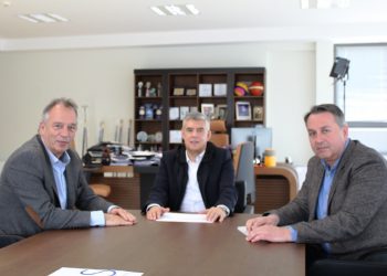 Συνάντηση  Αγοραστού με τον Πρόεδρο της Ομοσπονδίας Εμπορίου και Επιχειρηματικότητας Θεσσαλίας