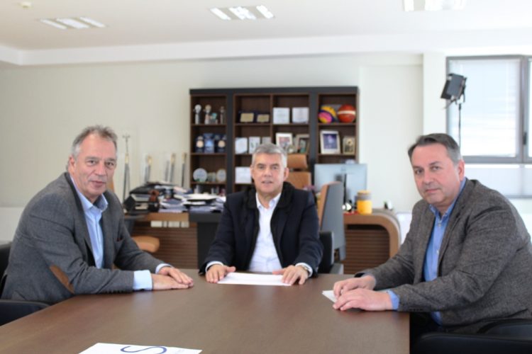 Συνάντηση  Αγοραστού με τον Πρόεδρο της Ομοσπονδίας Εμπορίου και Επιχειρηματικότητας Θεσσαλίας