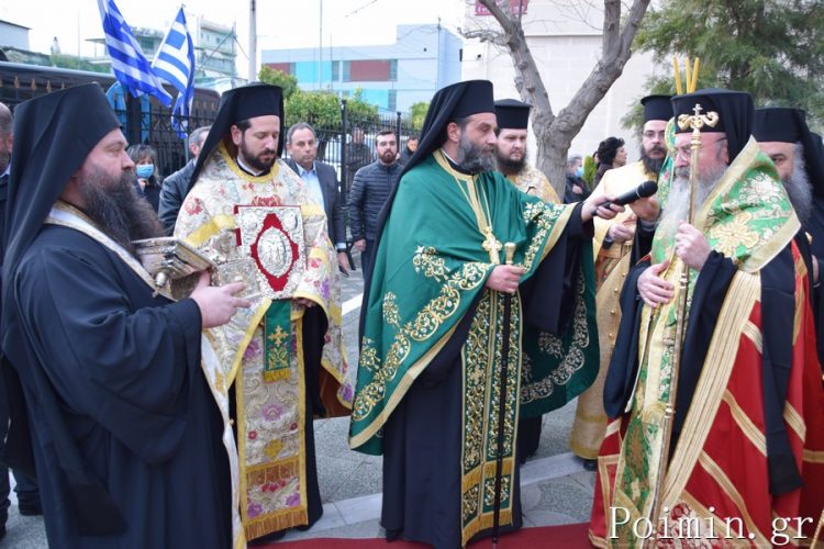 Μεγάλη ευλογία | Από τα Μετέωρα η Τιμία Χείρα του Αγίου Ιωάννου του Χρυσοστόμου στο Περιστέρι