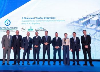 Ο Σκρέκας συνόδευσε τον Πρωθυπουργό και στην Αλεξανδρούπολη
