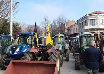 Μεγάλο συλλαλητήριο στην Αγιά Λάρισας – Βγήκαν στο δρόμο με τρακτέρ οι αγρότες