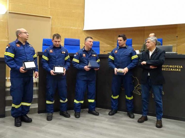 Τους  διασώστες του Κισσάβου βράβευσε ο Περιφερειάρχης Θεσσαλίας