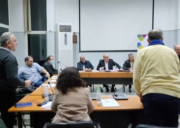 «Άναψαν» τα αίματα στο Δημοτικό Συμβούλιο για το λατομείο με πρωταγωνιστές Μπαγιώτη, Μεριβάκη και Γεωργολόπουλο