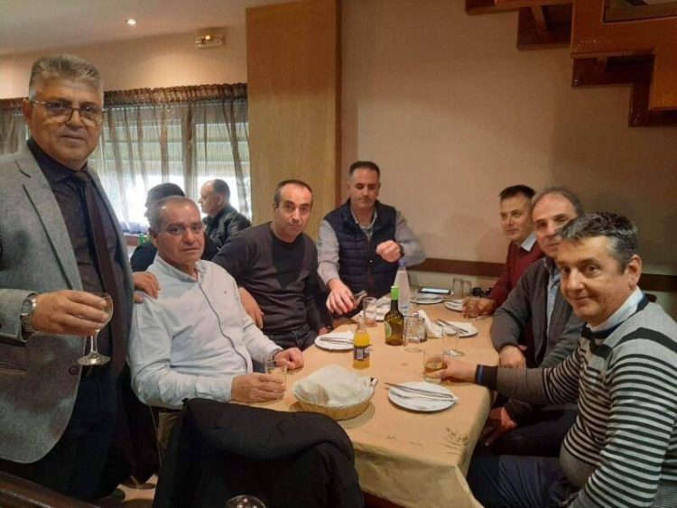 ΥΦΑΝΤΗΣ ΘΕΣΣΑΛΙΑΣ  | Σε οικογενειακό κλίμα η κοπή της πρωτοχρονιάτικης πίτας