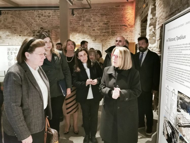 Στα Τρίκαλα Λίνα Μενδώνη και Σοφία Ζαχαράκη