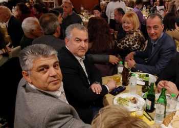 ΦΟΥΝΤΩΝΟΥΝ τα σενάρια!