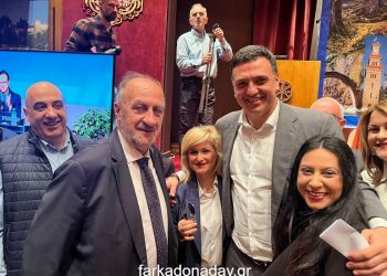 Εντυπωσιακή προσέλευση κόσμου στην εκδήλωση του Μικέλη Χατζηγάκη