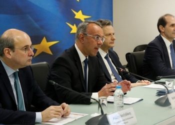 Νέα μέτρα στήριξης: Το πακέτο στήριξης για συνταξιούχους, οφειλέτες και αγρότες
