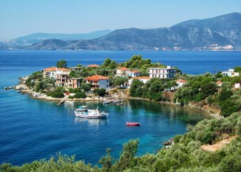 Σαλπάρει ξανά ο Άγιος Νικόλαος…. Ξεκινούν τα δρομολόγια για Τρίκερι