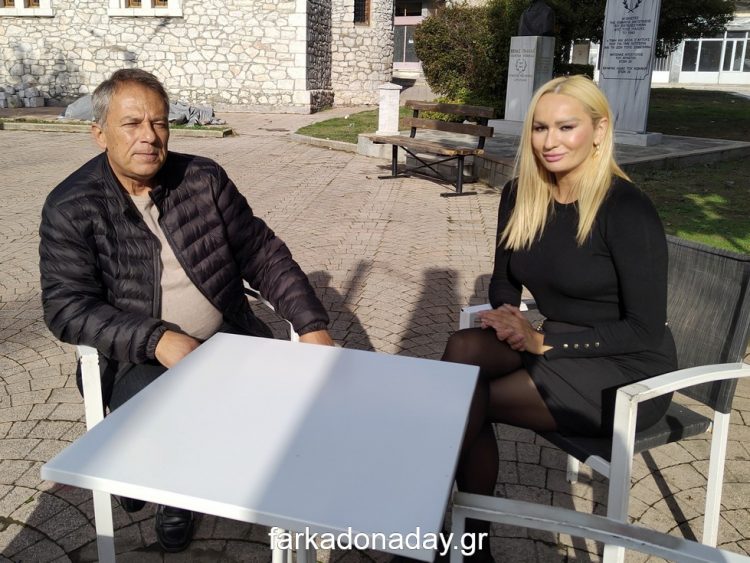 Κάνει θραύση η Χαρά