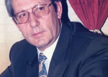 Απεβίωσε ο Θωμάς Βουτσελάς