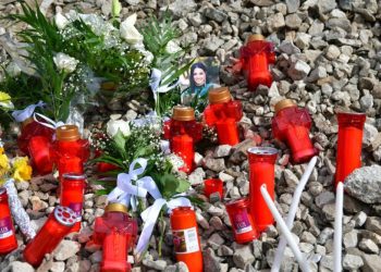 Τρισάγιο στον τόπο του Σιδηροδρομικού δυστυχήματος