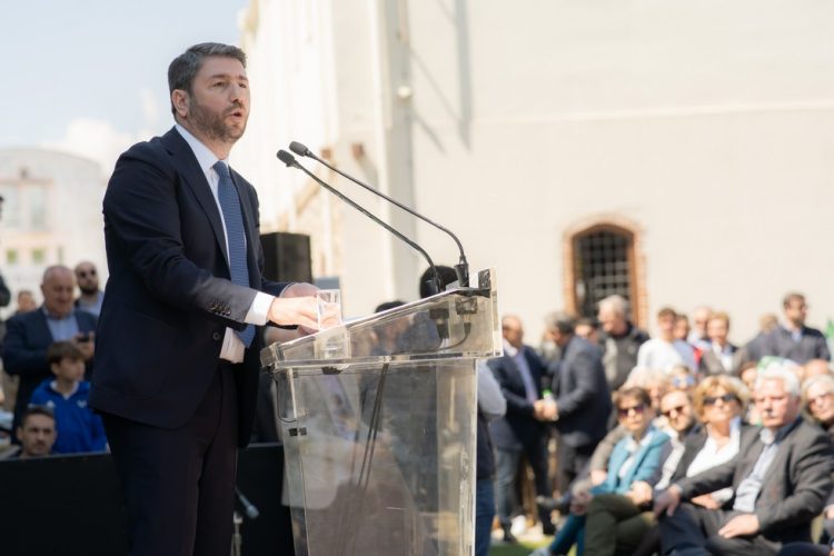 Ισχυρό μήνυμα Ανδρουλάκη από τα Τρίκαλα