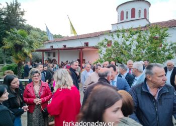 Πλήθος προσκυνητών στην εορτάζουσα Ιερά Μονή Ζωοδόχου Πηγής στην Παναγίτσα