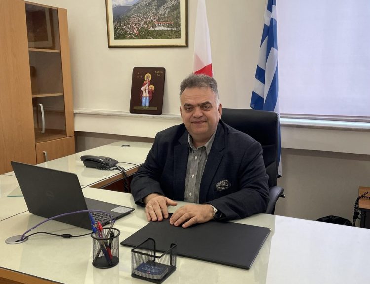 Συνάντηση «γαλάζιων» στελεχών πριν τις κάλπες