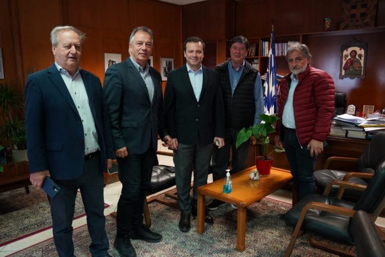 Απ’ τη Νομαρχεία και τη ΔΥΠΑ ξεκίνησε τις περιοδείες του σήμερα ο Λιούτας