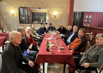 Προεκλογικό σουαρέ στο Κριτσίνι