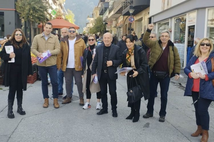 Με τους πολίτες της Καλαμπάκας οι υποψήφιοι βουλευτές του ΣΥΡΙΖΑ-ΠΣ Τρικάλων
