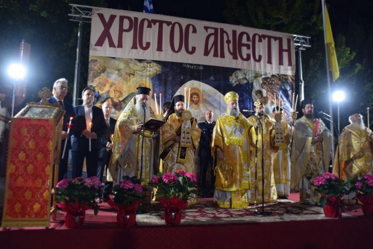 Η Ανάσταση του Κυρίου και ο Εσπερινός της Αγάπης στα Τρίκαλα
