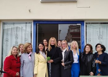 Οι γυναίκες της Οιχαλίας στηρίζουν Χαρά Ξάνθη