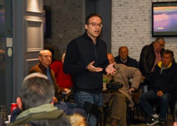 Ξανά εντυπωσιακή συμμετοχή στην ομιλία Χατζηγάκη