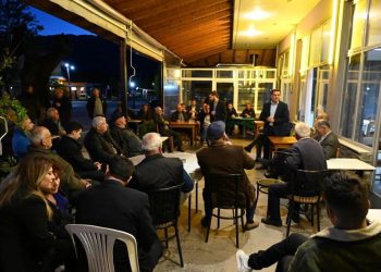 Πλήθος κόσμου στις επισκέψεις του  Σκρέκα στα χωριά 