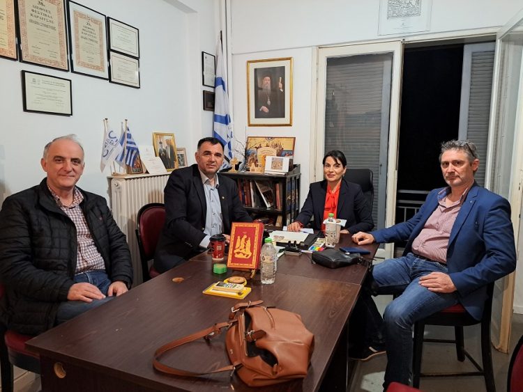 Αρωγός στα δίκαια αιτήματα του Σωματείου Ιεροψαλτών Ν. Τρικάλων η Μαρίνα Κοντοτόλη